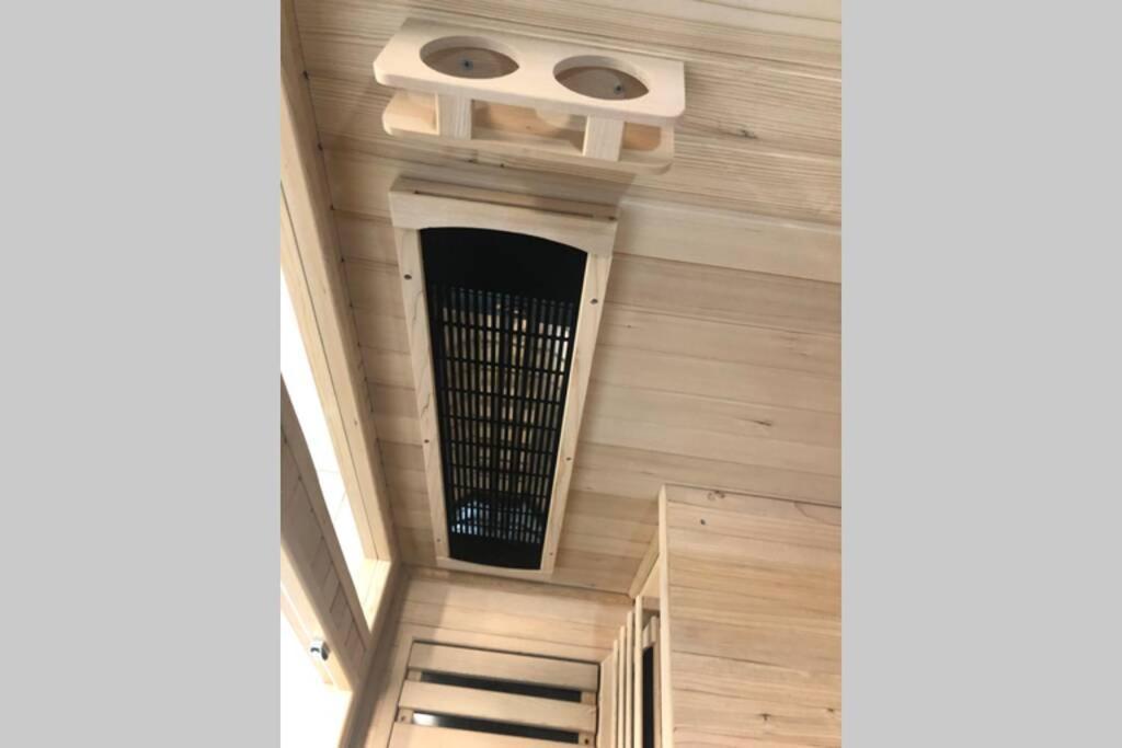 Stadtsuite Mit Sauna In Wiener Neustadt 135 M2 Exteriér fotografie
