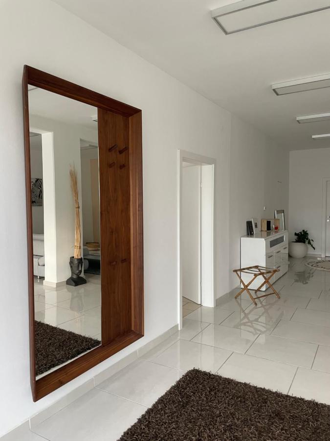 Stadtsuite Mit Sauna In Wiener Neustadt 135 M2 Exteriér fotografie