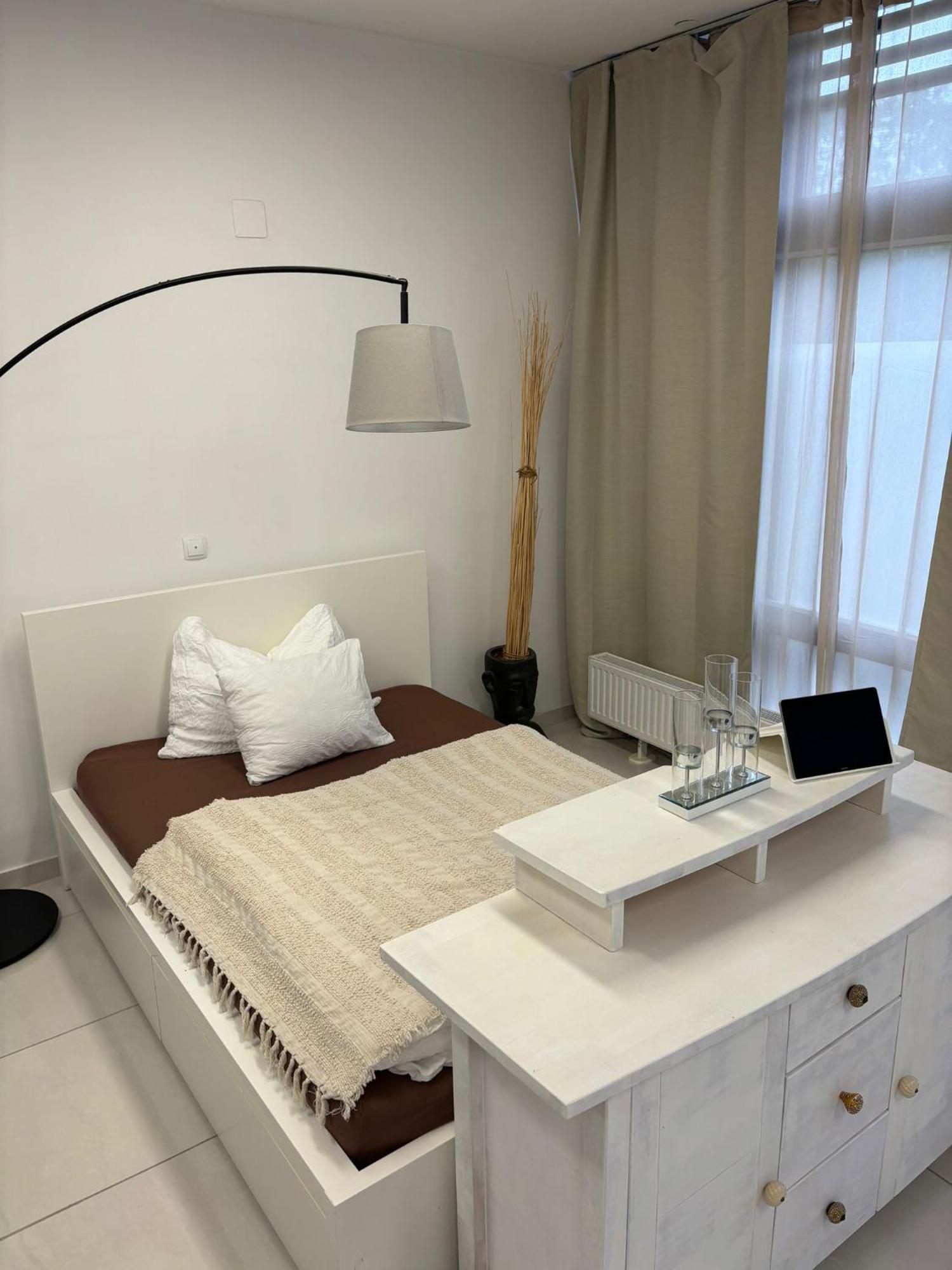 Stadtsuite Mit Sauna In Wiener Neustadt 135 M2 Exteriér fotografie
